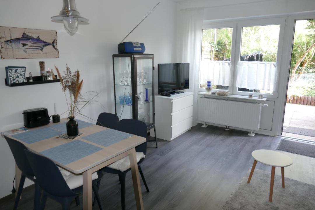 Kleines Strandhus 沙博伊茨 外观 照片
