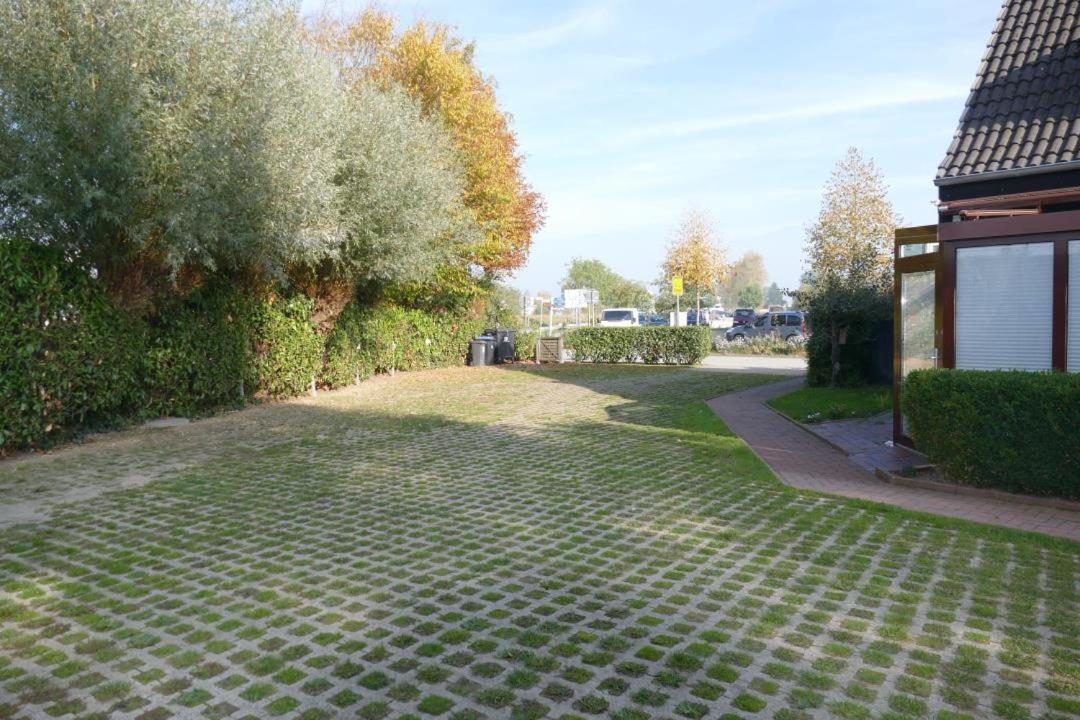 Kleines Strandhus 沙博伊茨 外观 照片