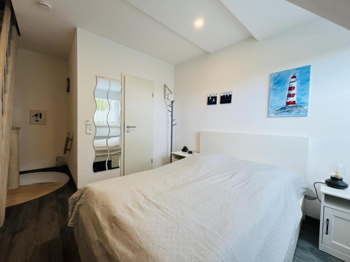 Kleines Strandhus 沙博伊茨 外观 照片